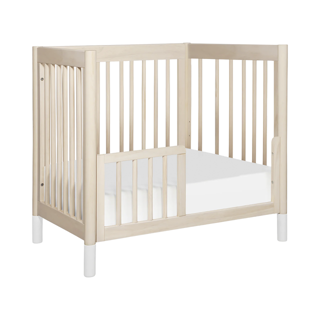 Gelato 4-in-1 Convertible Mini Crib