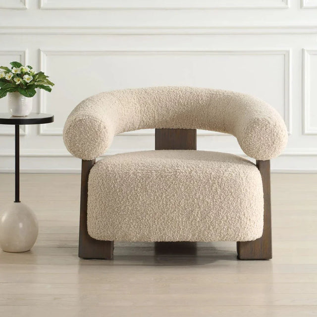 Kuvo Lounge Chair