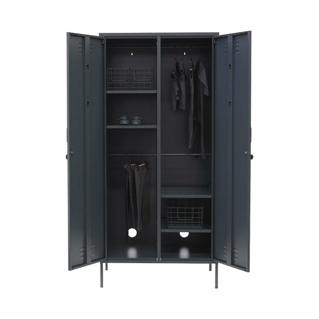 The Twinny Locker