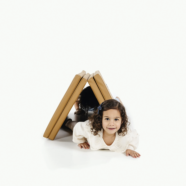 Tumbling Mat Camel