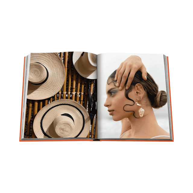 Cartagena Grace Book