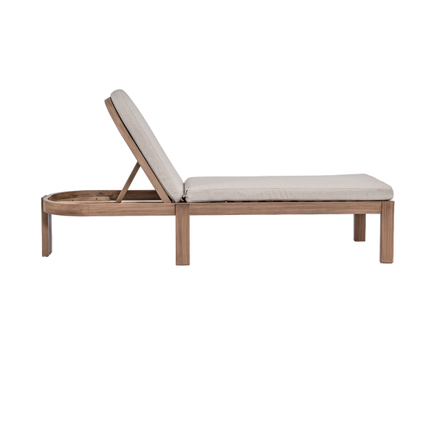 Capra Outdoor Deck Chair Beige