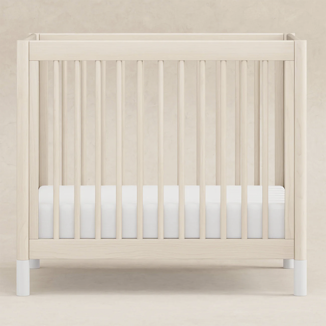 Gelato 4-in-1 Convertible Mini Crib