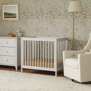 Gelato 4-in-1 Convertible Mini Crib