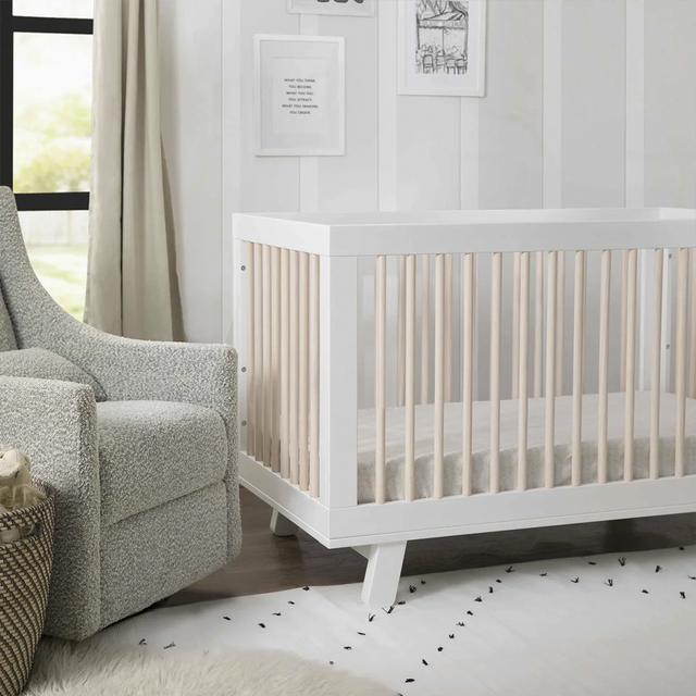 Hudson 3-in-1 Convertible Crib with Toddler Bed Conversion Kit