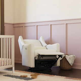 Kiwi Electronic Recliner and Swivel Glider with USB Port