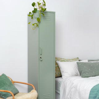 The Skinny Locker Sage