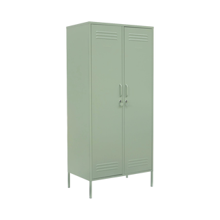 The Twinny Locker