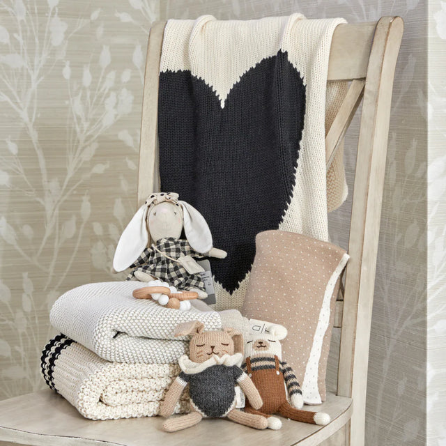 Heart Baby Blanket Black